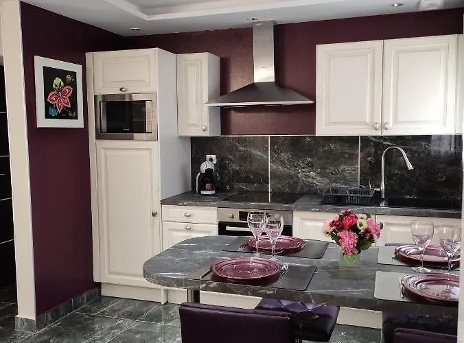 Angelina Apartment