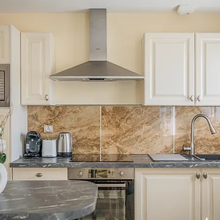 アパート Angelina