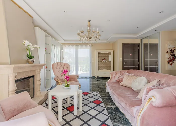 Angelina * Montevrain